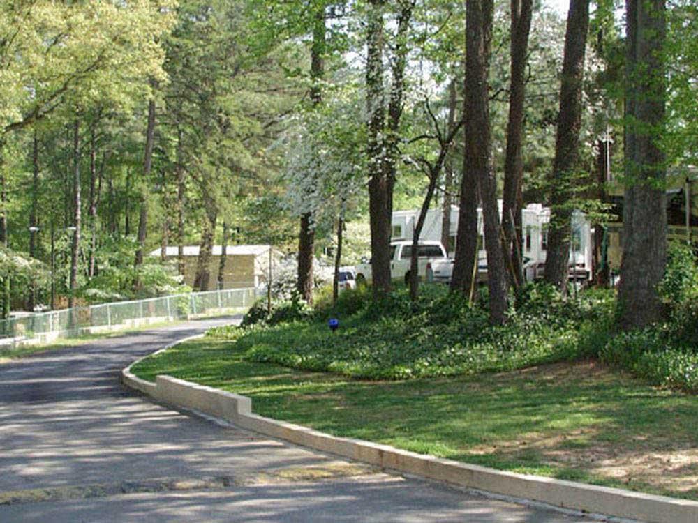 Road leading into campground at ATLANTA-MARIETTA RV PARK