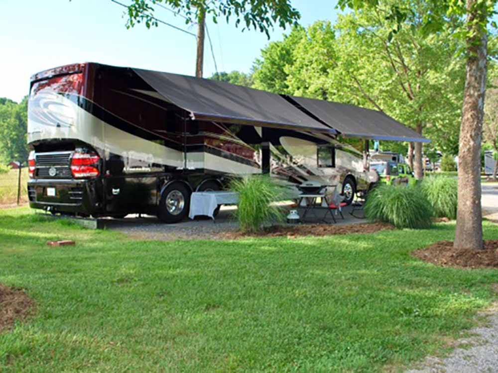 RV camping at BIG MEADOW FAMILY CAMPGROUND