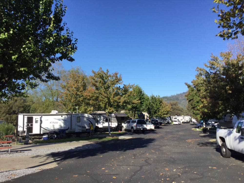 The paved road between RV sites at MOUNTAIN GATE RV PARK