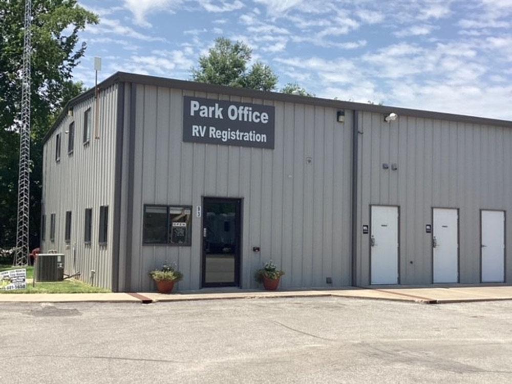 Registration office at HIGH POINT MOBILE HOME & RV PARK