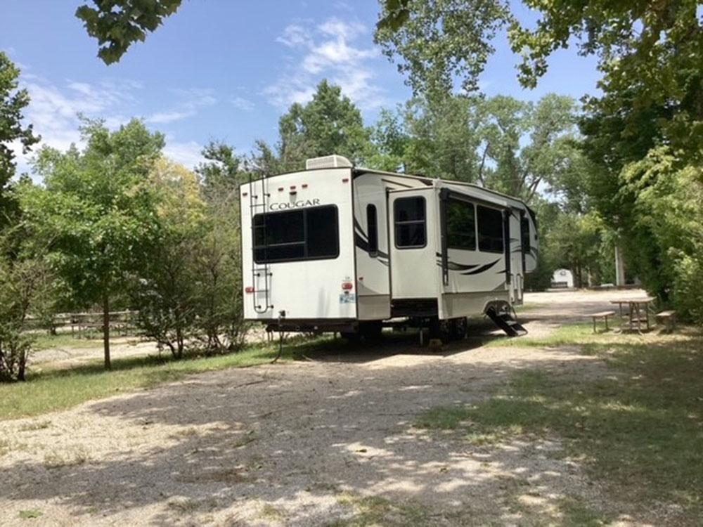 Privacy barrier between sites at HIGH POINT MOBILE HOME & RV PARK