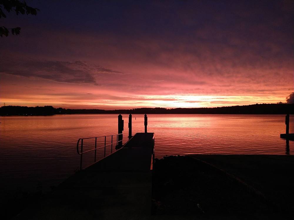 A view of the lake at sunset at Ebenezer Park