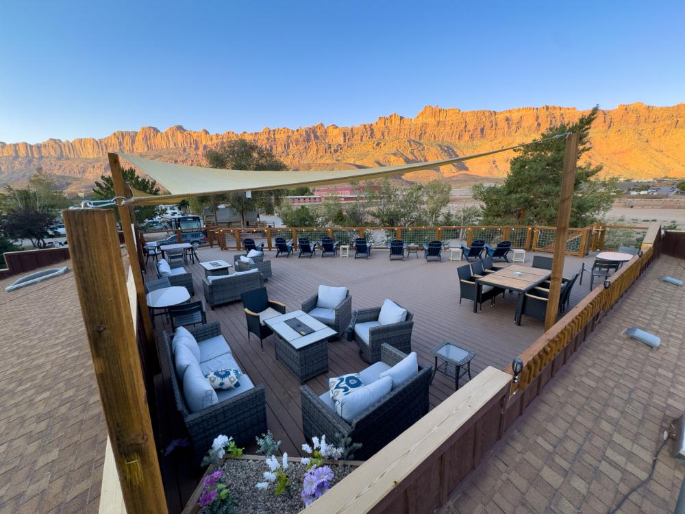 Outside seating area at Moab RV & Glamping Resort