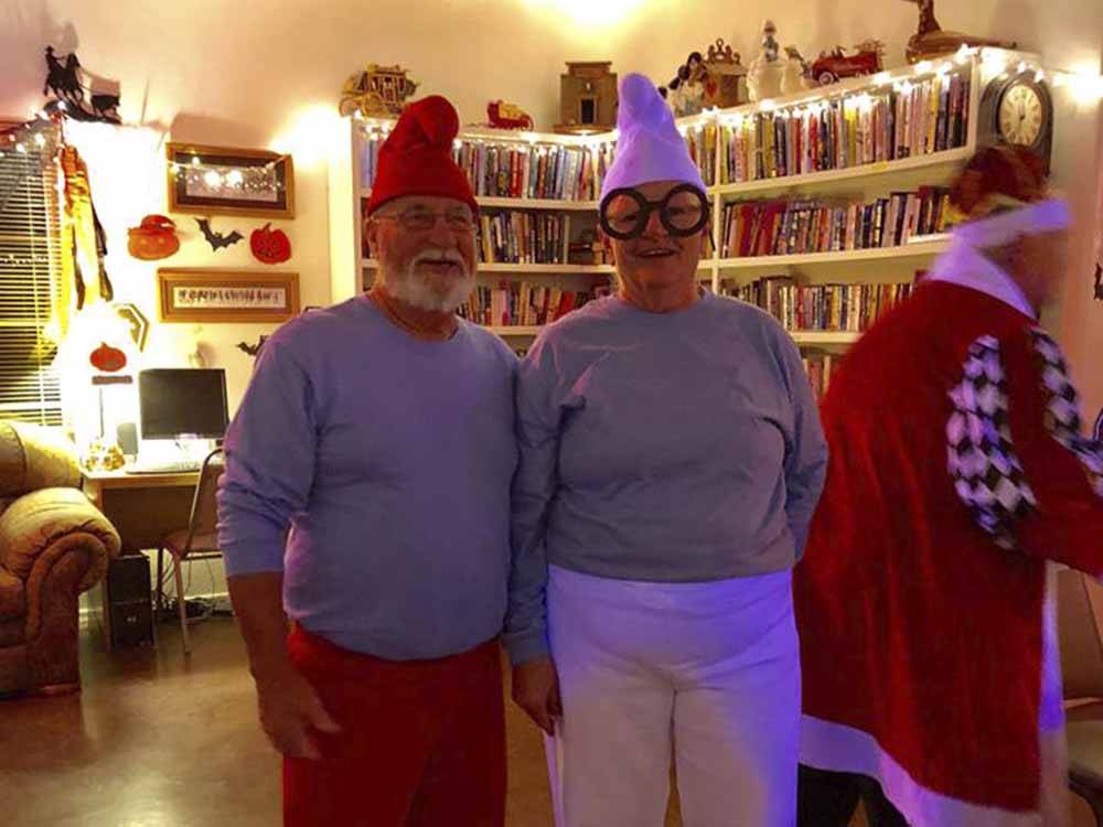 A couple dressed up as gnomes at PATO BLANCO LAKES RV RESORT