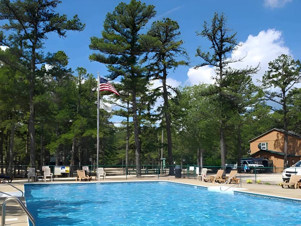 Pool at site Wading Pines Camping Resort