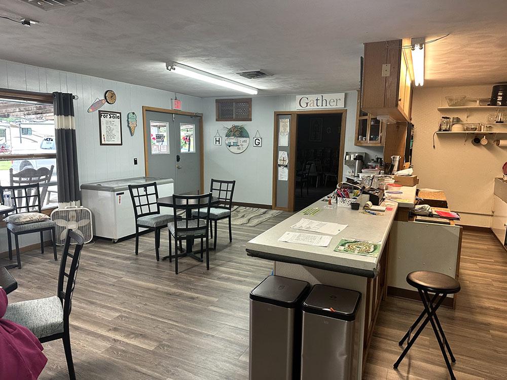 Inside view of the office at COUNTRY ROADS MOTORHOME & RV PARK