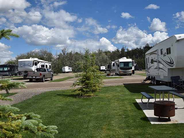 Large RV sites with full hook ups
