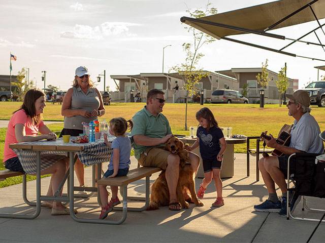 Enjoy time with your family and let us take care of the rest! Kalispel hospitality welcomes you!