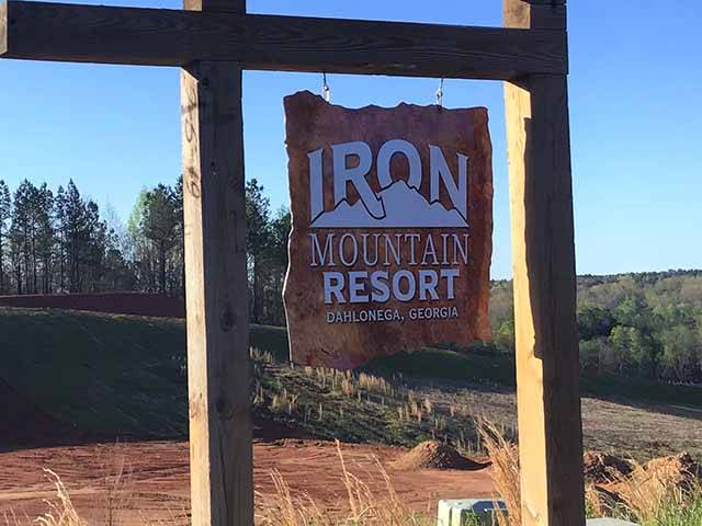 Welcome to Iron Mountain Resort
