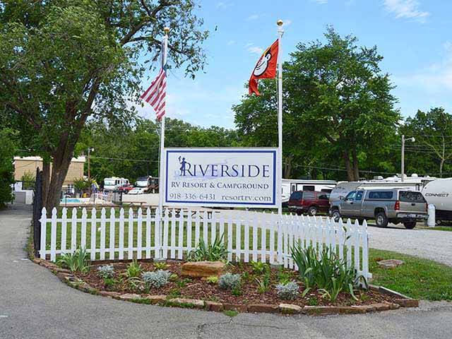 Welcome to Riverside RV Resort in Bartlesville, Oklahoma