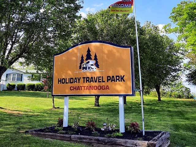 Chattanooga Holiday Travel Park