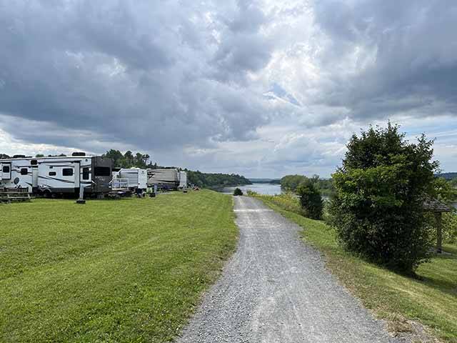 Hartt Island Rv Resort & Waterpark - Fredericton Campgrounds 