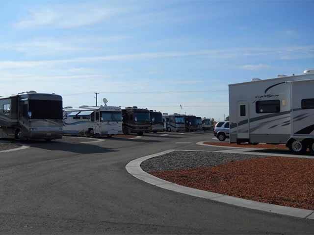 American RV Resort - Albuquerque campgrounds | Good Sam Club