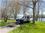 Back in sites w/picnic table - thumbnail