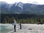 People fishing - thumbnail