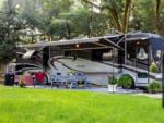 RV parked at site Mobile Oaks RV Resort - thumbnail