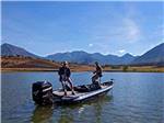 People in a fishing boat - thumbnail
