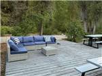 Outdoor sitting area - thumbnail
