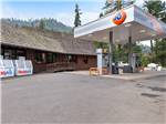 C-store and gas station onsite - thumbnail