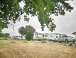RV's parked at McWest RV Park - thumbnail