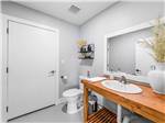The very clean restroom at COWBOY CAMP UPSCALE RV PARK - thumbnail