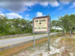 Welcome sign at site RV Haven - thumbnail
