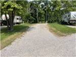 Fork in the gravel road - thumbnail