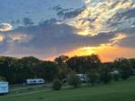 RVs parked at Camping 109 - thumbnail