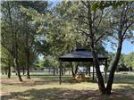 A covered sitting area - thumbnail