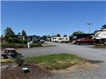 RVs parked in sites - thumbnail