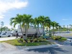 RV site at Sun Retreats Naples East - thumbnail