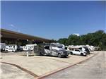 RVs parked in paved sites - thumbnail