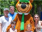 Yogi with a family - thumbnail