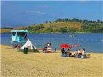 Beach at the lake - thumbnail