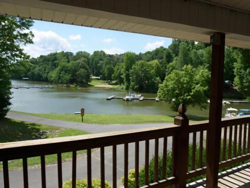 Holiday Hills Resort