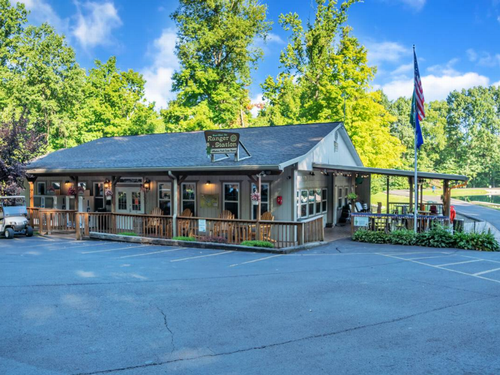 Park office at Columbus North Jellystone Park