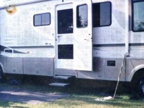 RV parked at site No-Nah-Ma Resort