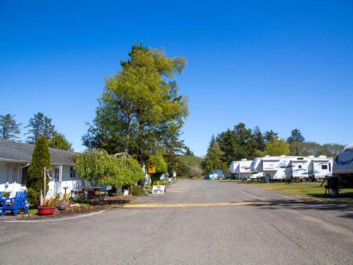 Westport RV & Resort photo 3