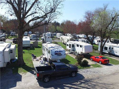 Truck at site at SPRINGWOOD RV PARK