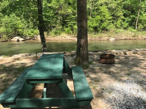 Picnic table at site River Falls at the Gorge