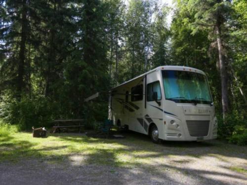 View of campground site at Golden Riverfront Campground