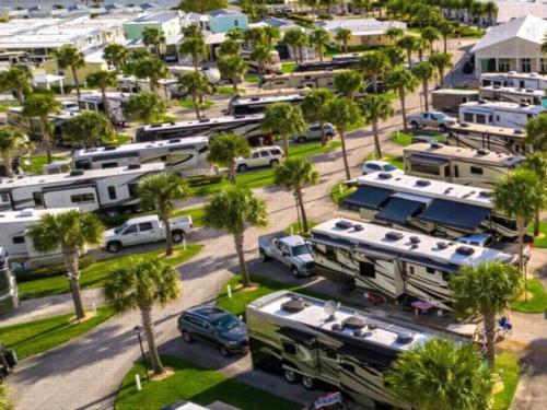 Overhead view of site Ocean Breeze Resort