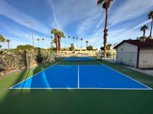 Tennis courts at Cathedral Palms RV Resort