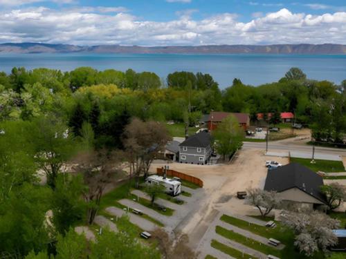 Area view of site Bear Lake Venture Park