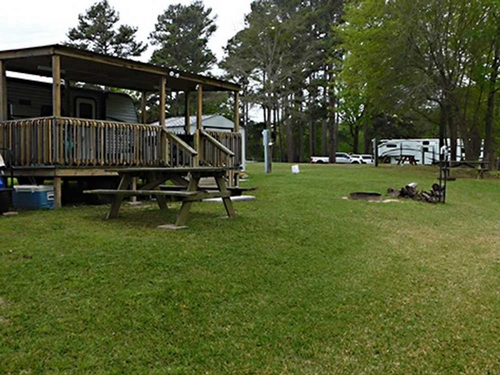 Covered porch at Flat Creek Marina and RV