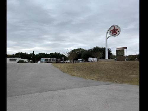 Welcome sign at Central Texas RV Park