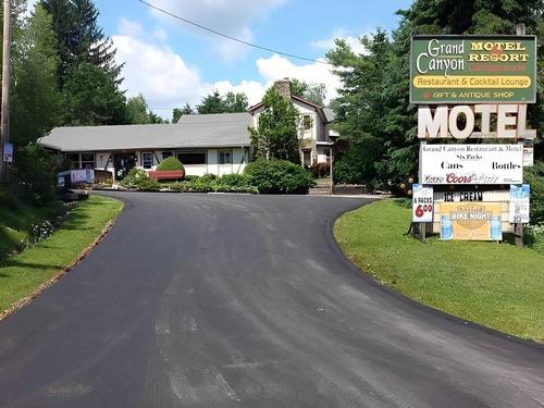 Grand Canyon Motel Resort & Campground