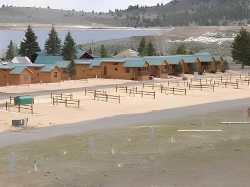 Open RV's space and cabins at Panguitch Lake Resort