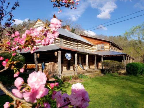 Clubhouse at Wilderness Adventure at Eagle Landing