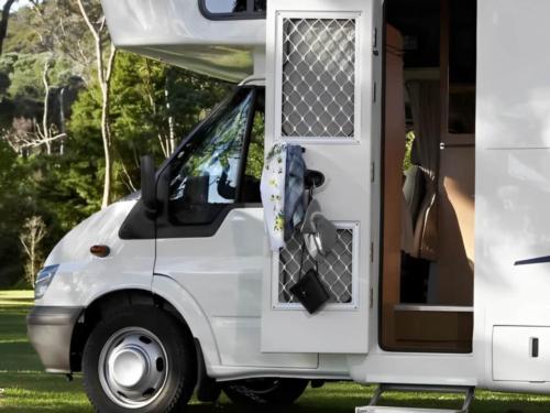 Parked RV at site Wilson RV Park